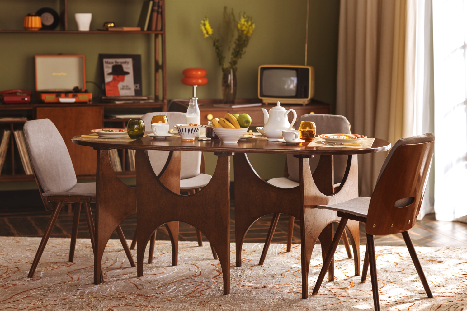 image.title Guide to Choosing the Perfect Dining Table for Your Space